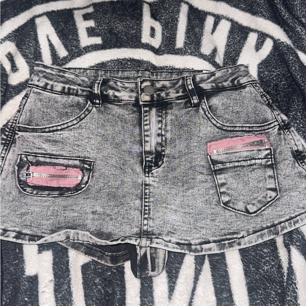 Gray Denim Skirt with Pink Accents